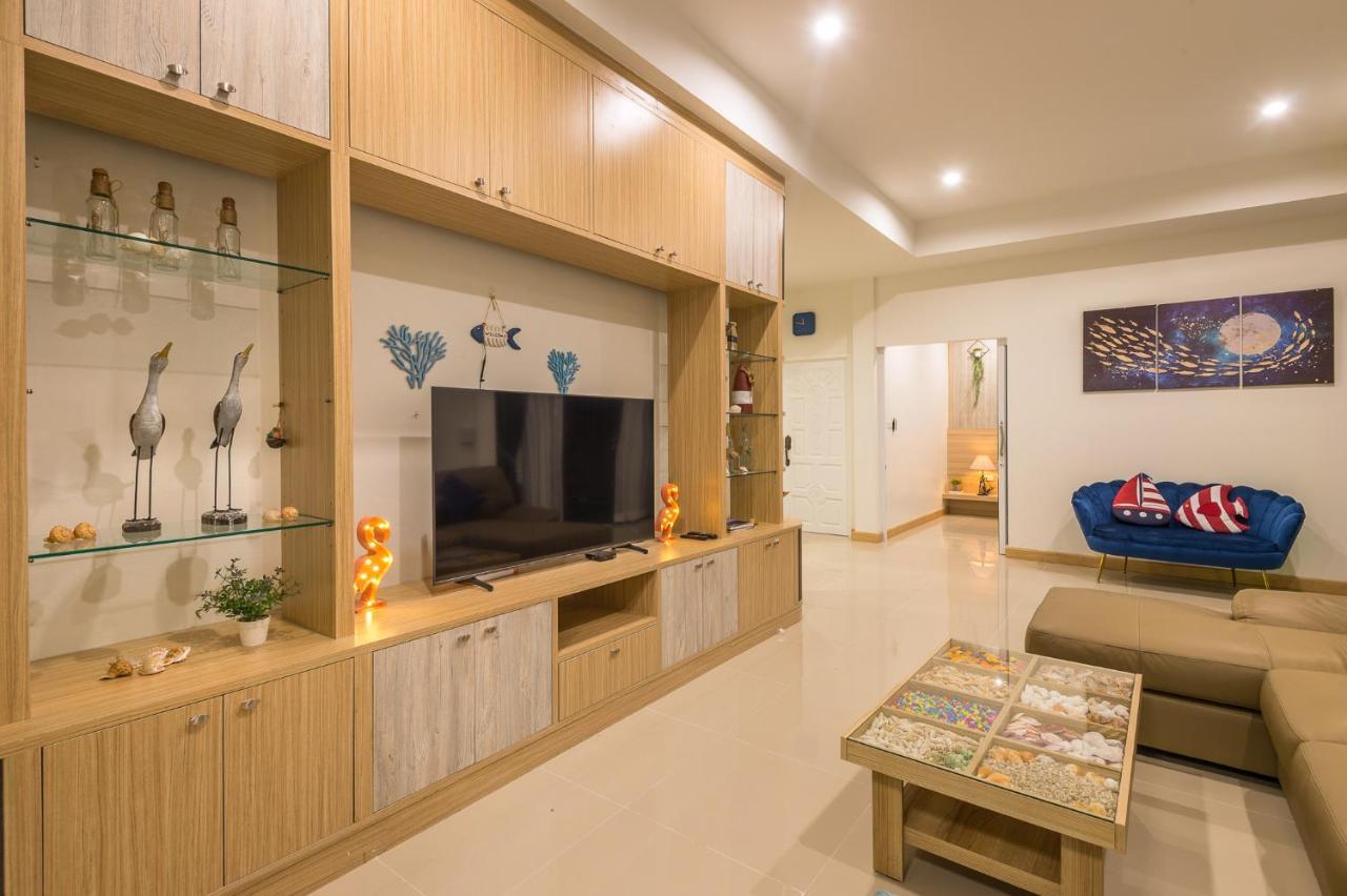 Aonang Sealight Pool Villa *
